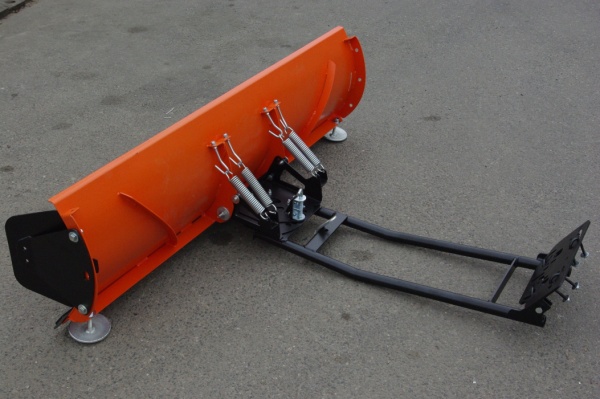 Снегоотвал для квадроцикла Alfeco (1200 мм)  с быстросъемным креплением