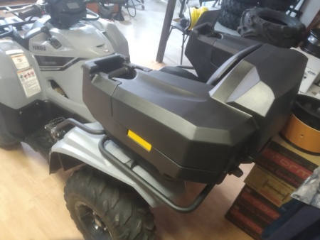 Кофр для квадроцикла задний GKA TS 3000 с сидушкой Кофр для квадроцикла задний GKA TS 3000 с сидушкой