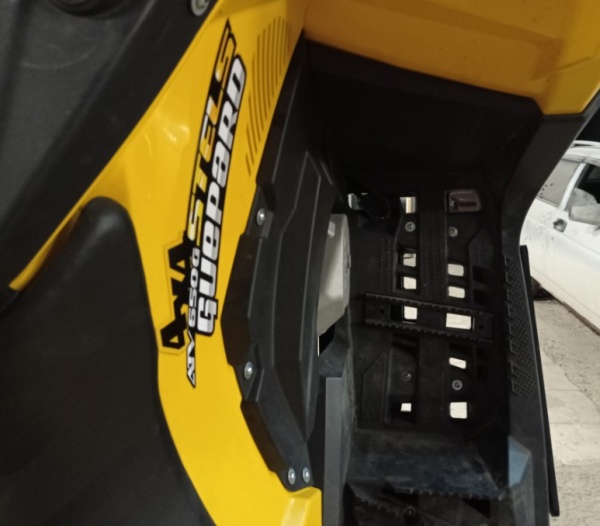 Защита днища Stels Guepard KTZ