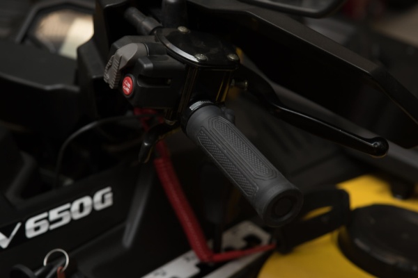 Ручки с подогревом Ltech (21,9-22,3 мм) универсальные