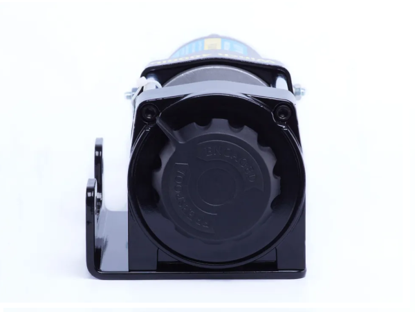 Лебедка Electric Winch 4000 lbs / 1800kg 12v (с пультом)