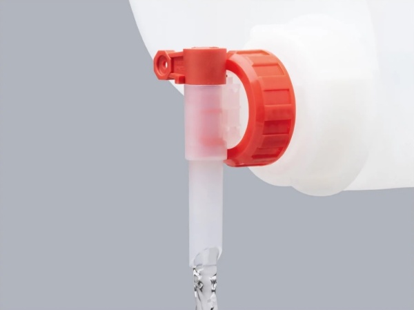 Кран-крышка для канистры Кран-крышка для канистры